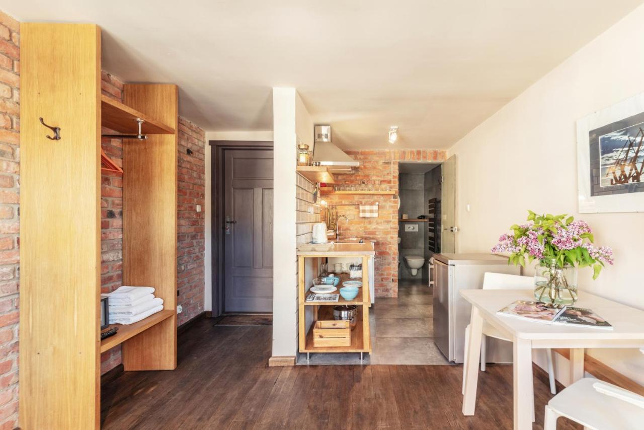 One-Bedroom Apartment City View