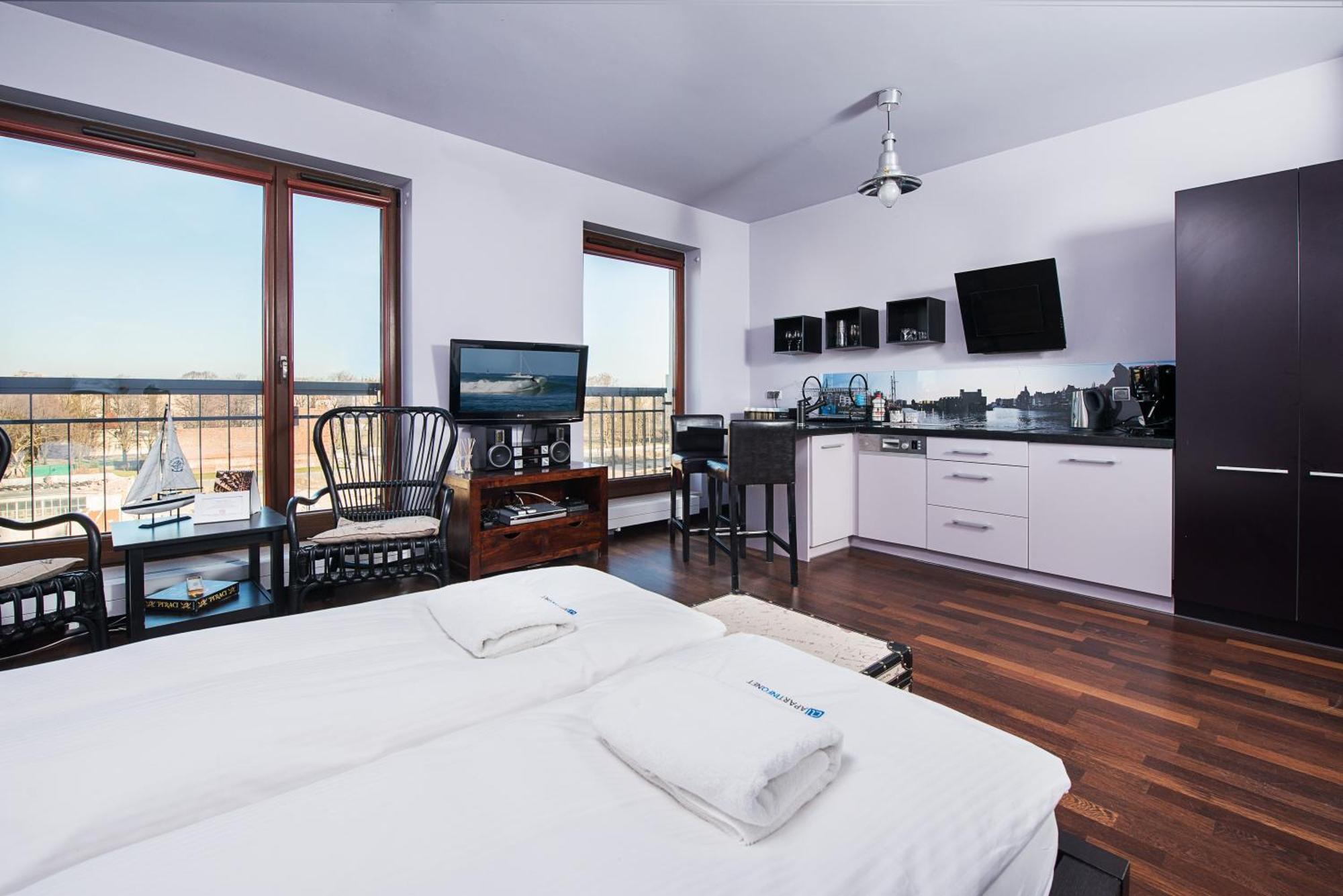 Studio Apartment