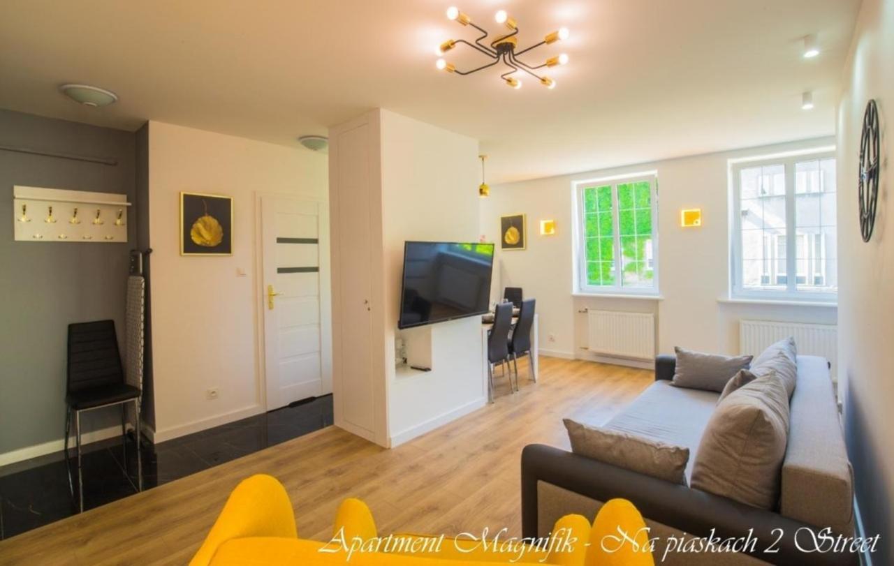 Two-Bedroom Apartment Na Piaskach 2 Street