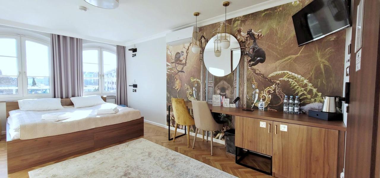 Triple Room Private External Bathroom Extra Bed