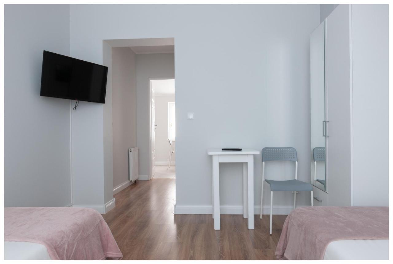 Double Room Private Bathroom