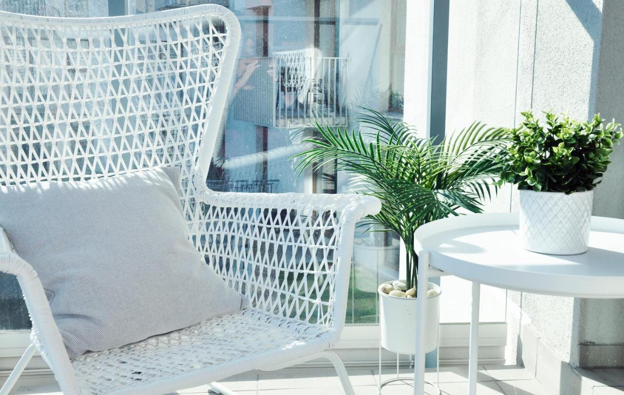 Studio Balcony