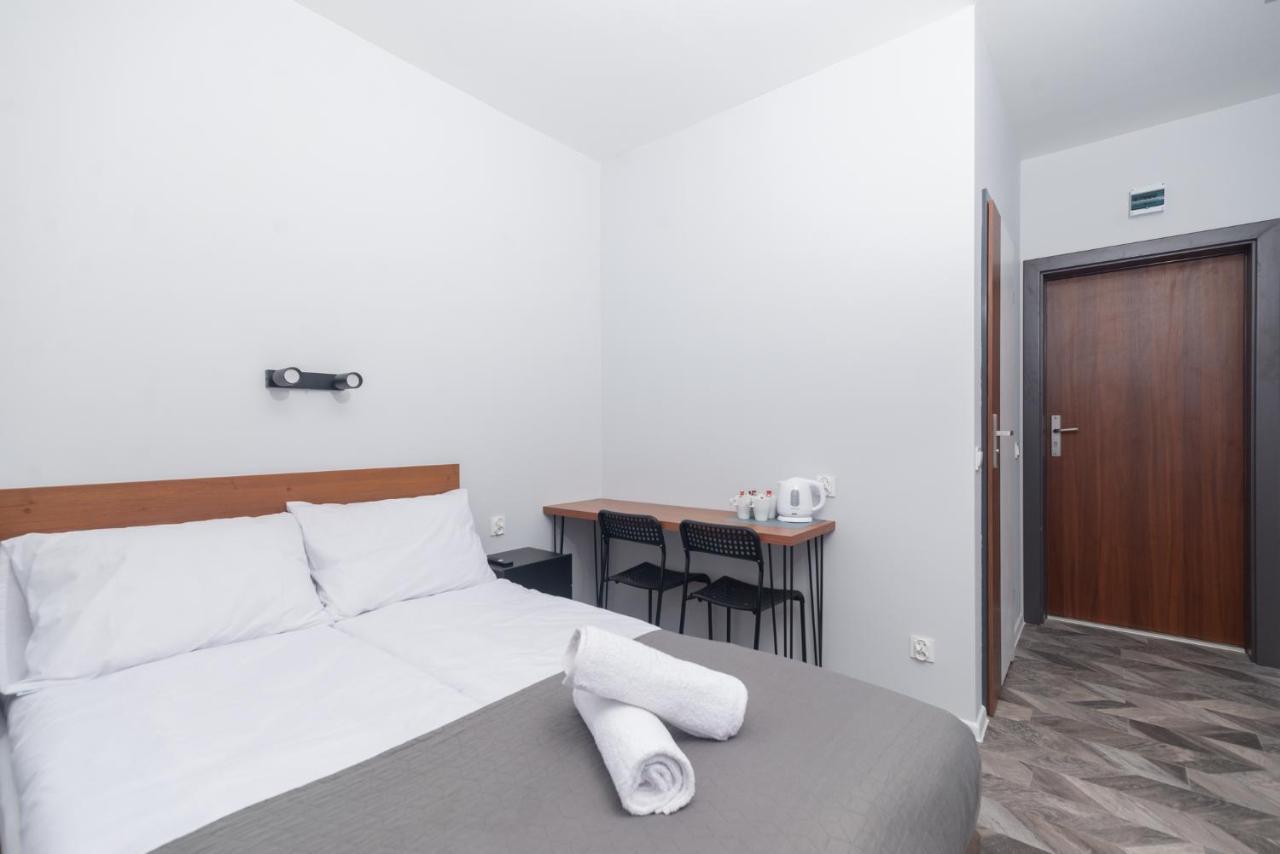 Quadruple Room Bathroom nr 1