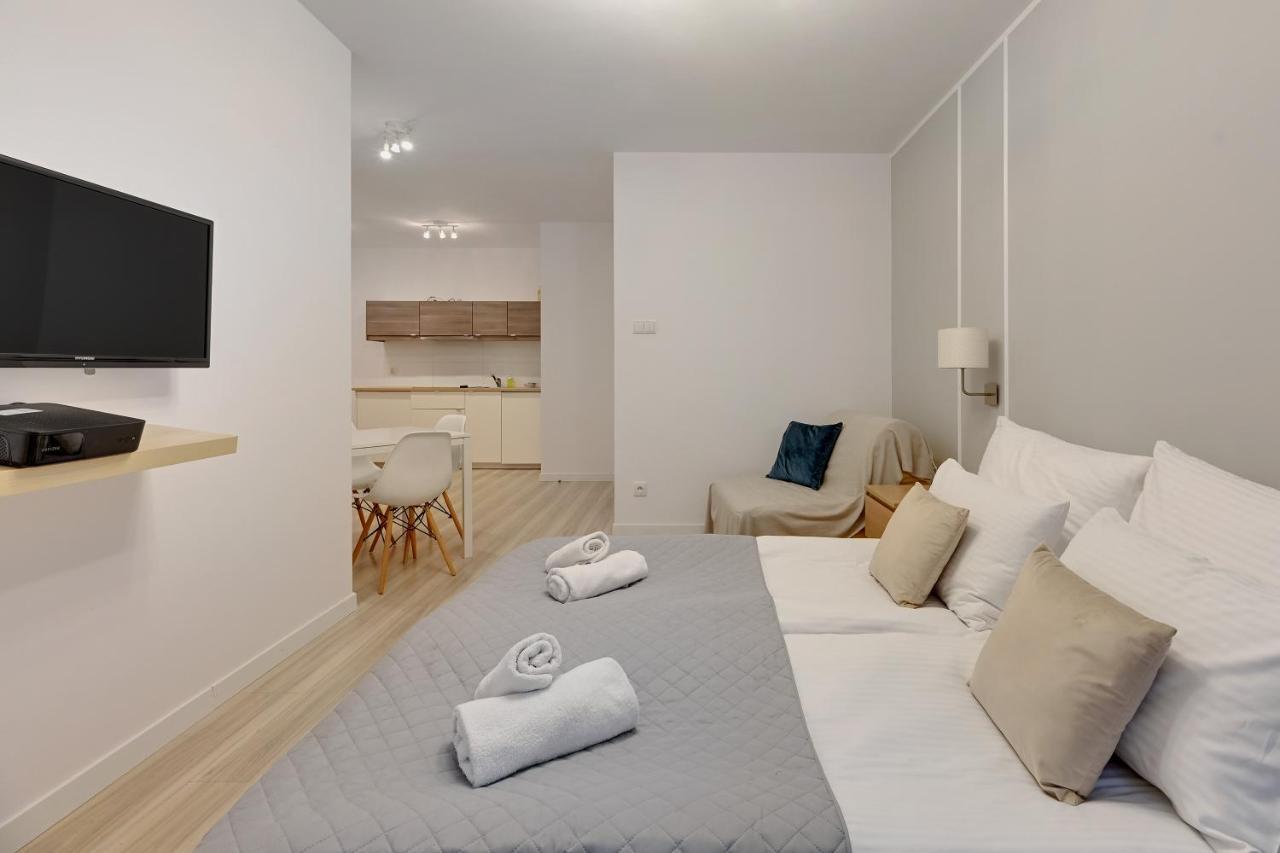 Studio Apartment