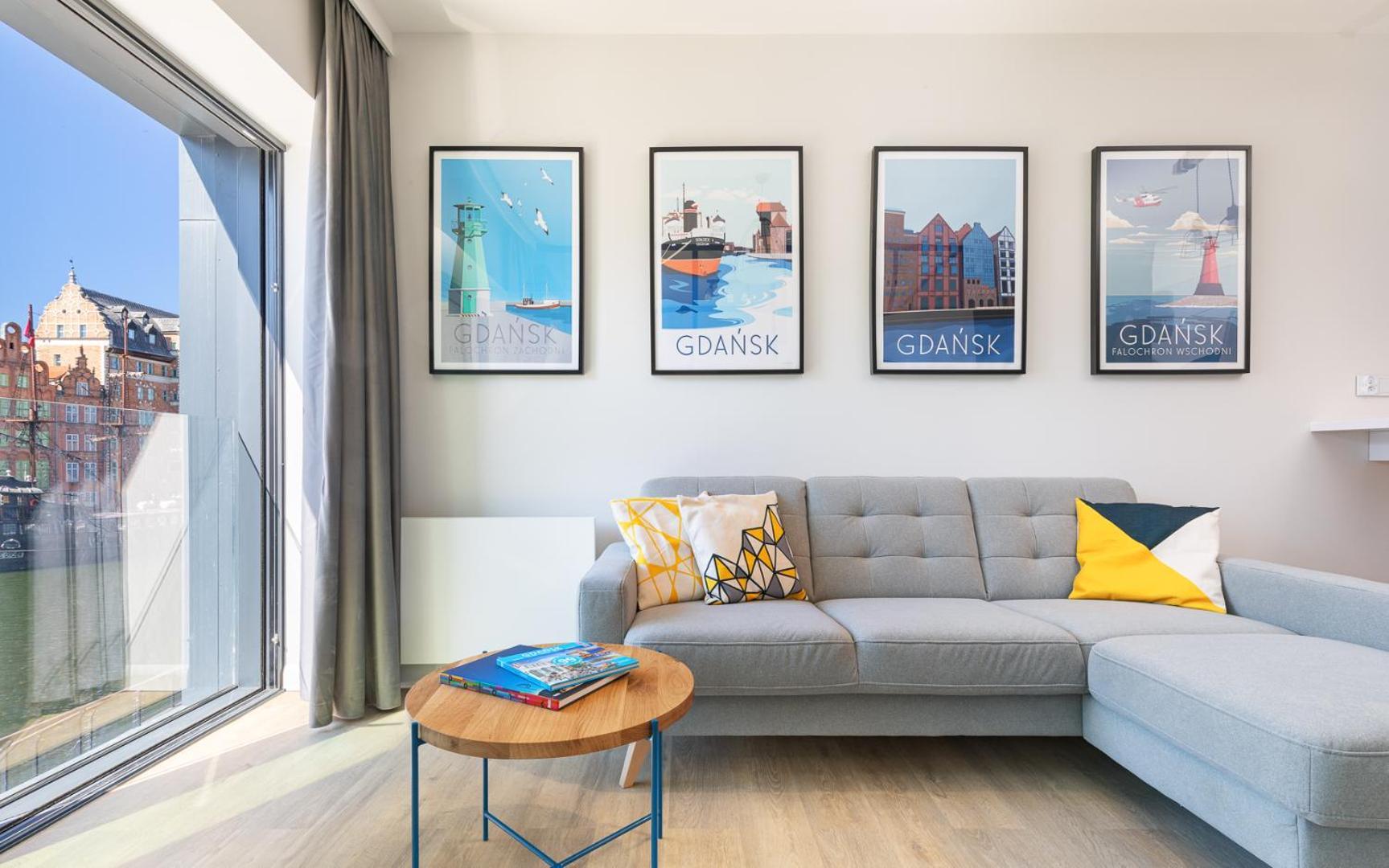 Apartment Shower