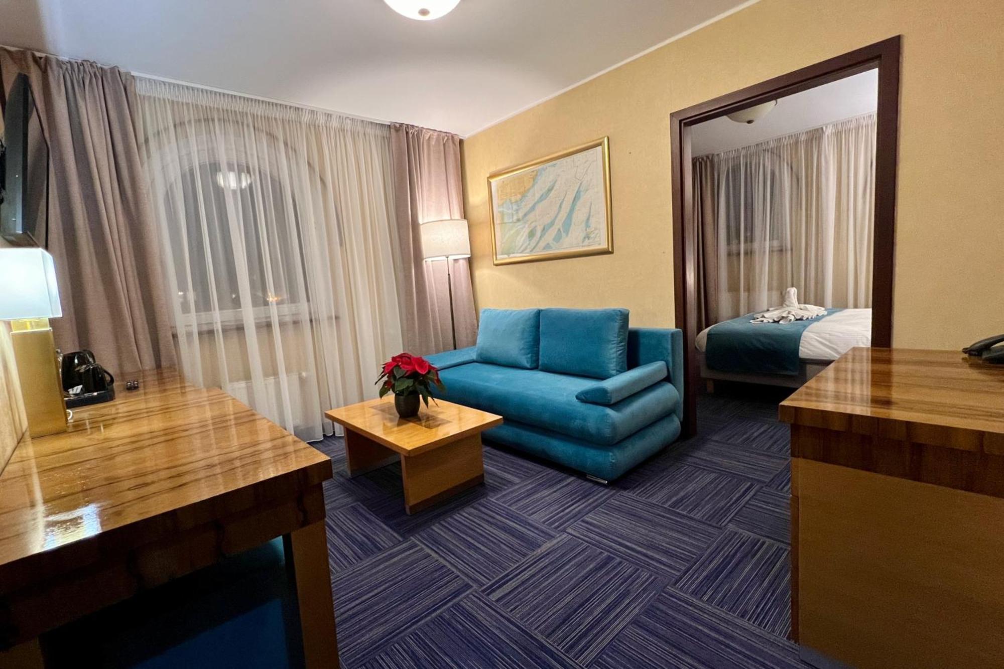 Apartment,1588039884:JPEG