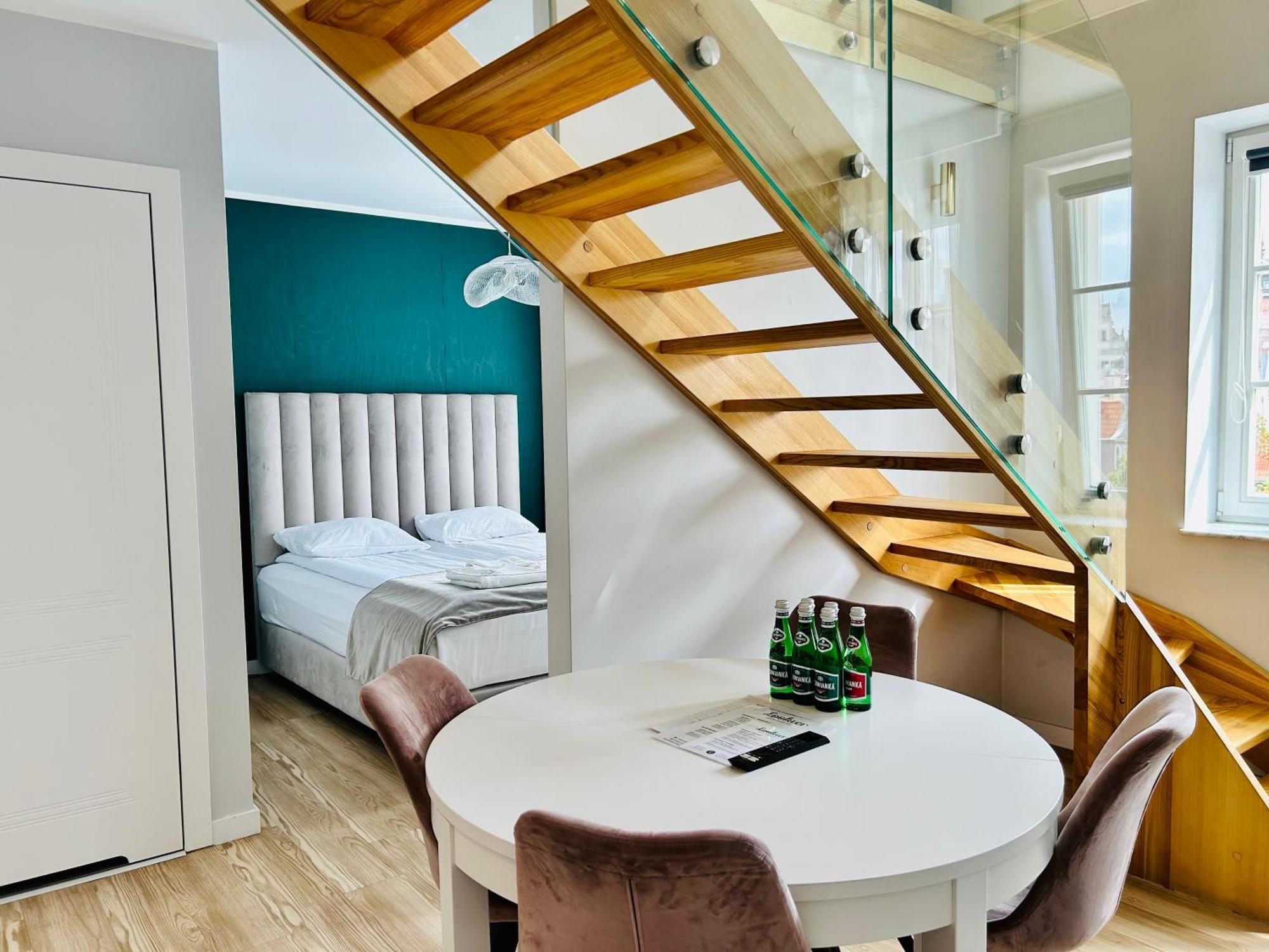 Studio Apartment