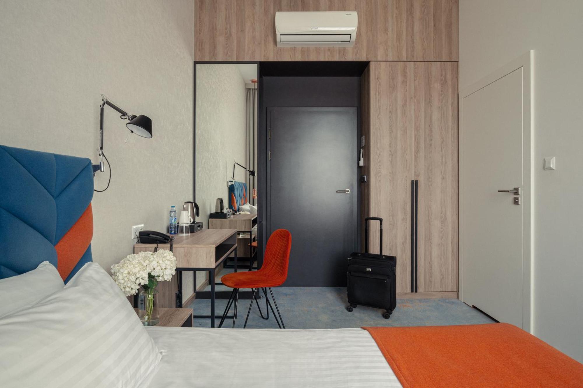 Deluxe Single Room