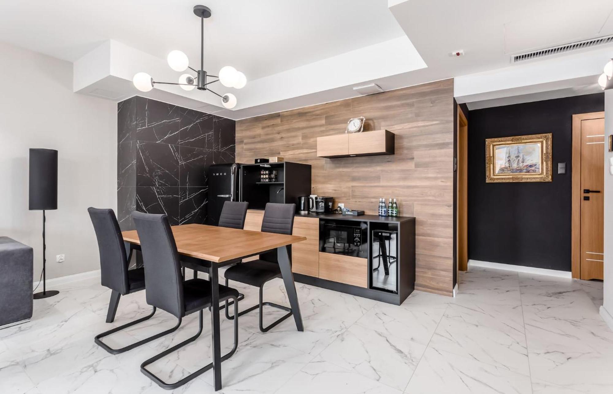 Two-Bedroom Superior Apartment
