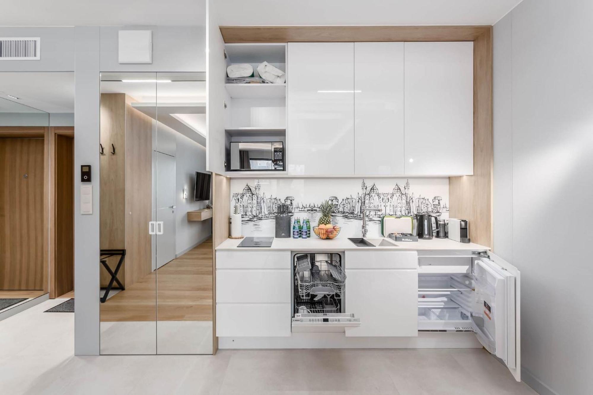 Superior One-Bedroom Apartment