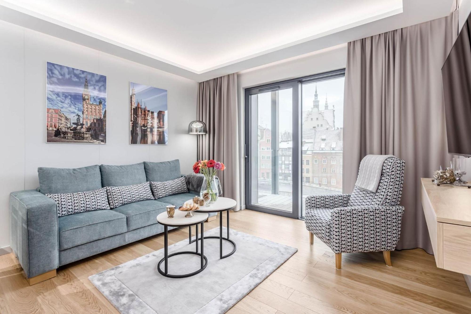 Superior One-Bedroom Apartment