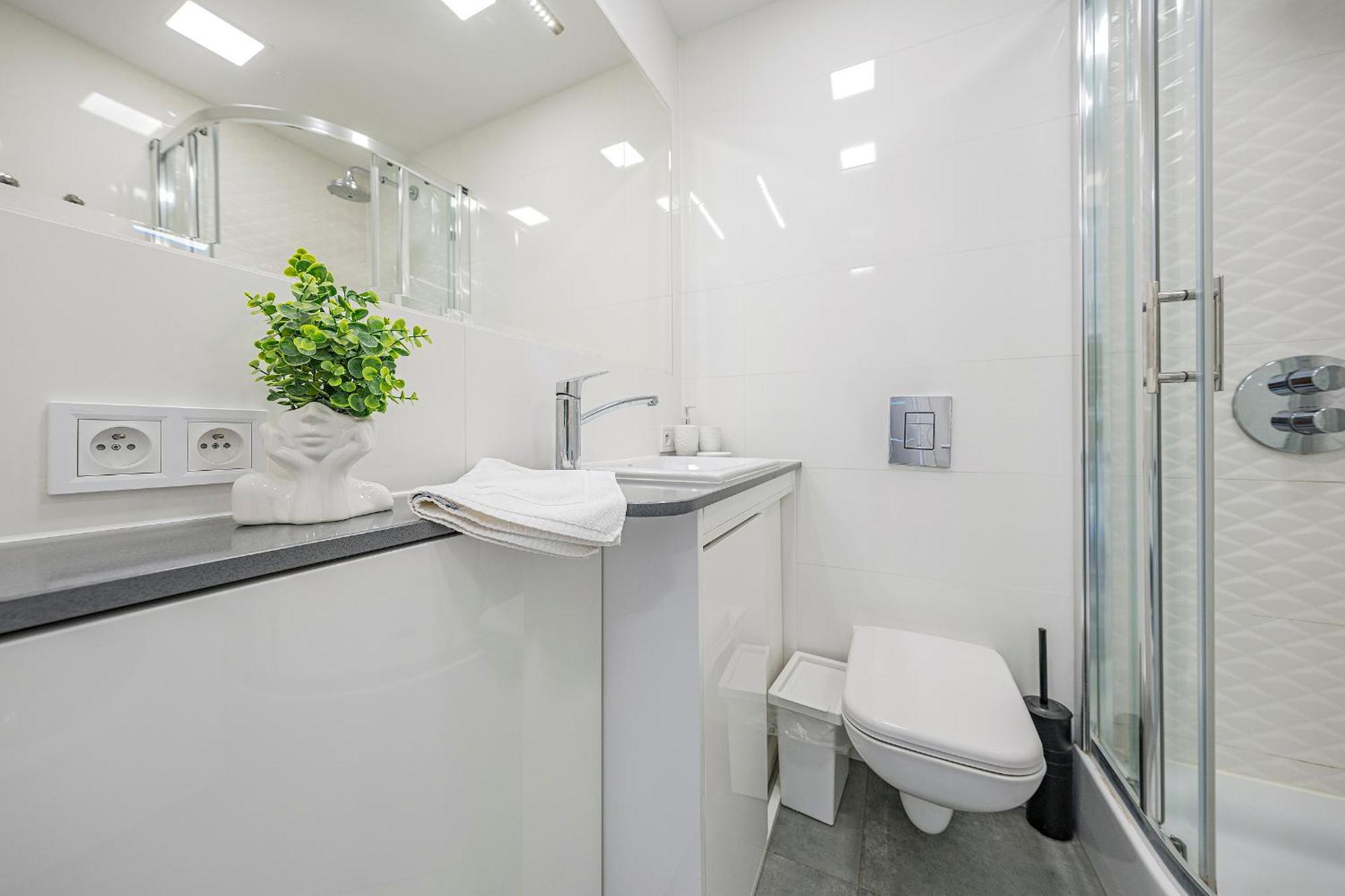 One-Bedroom Apartment Rivier View