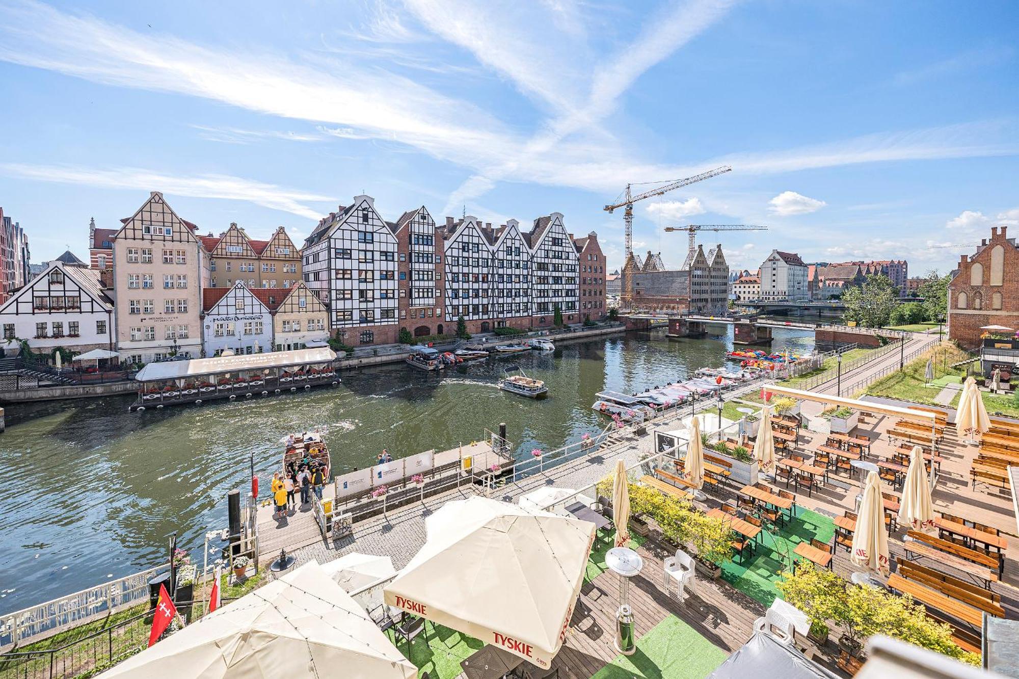 One-Bedroom Apartment River View
