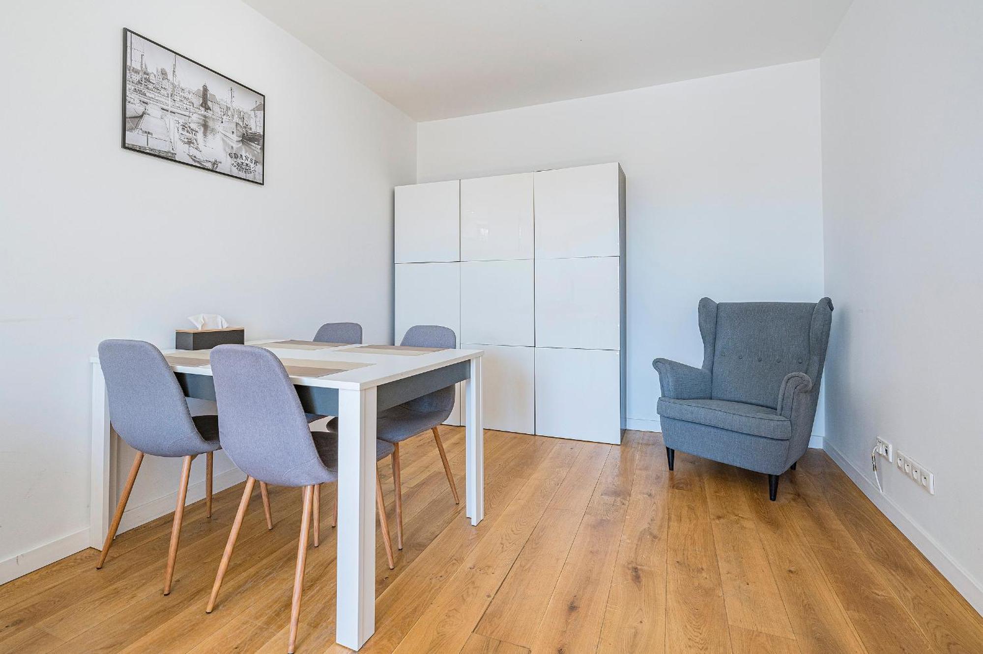 One-Bedroom Apartment River View