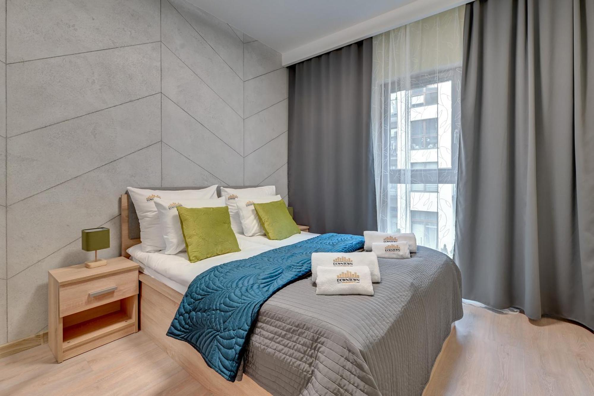 One-Bedroom Deluxe Apartment