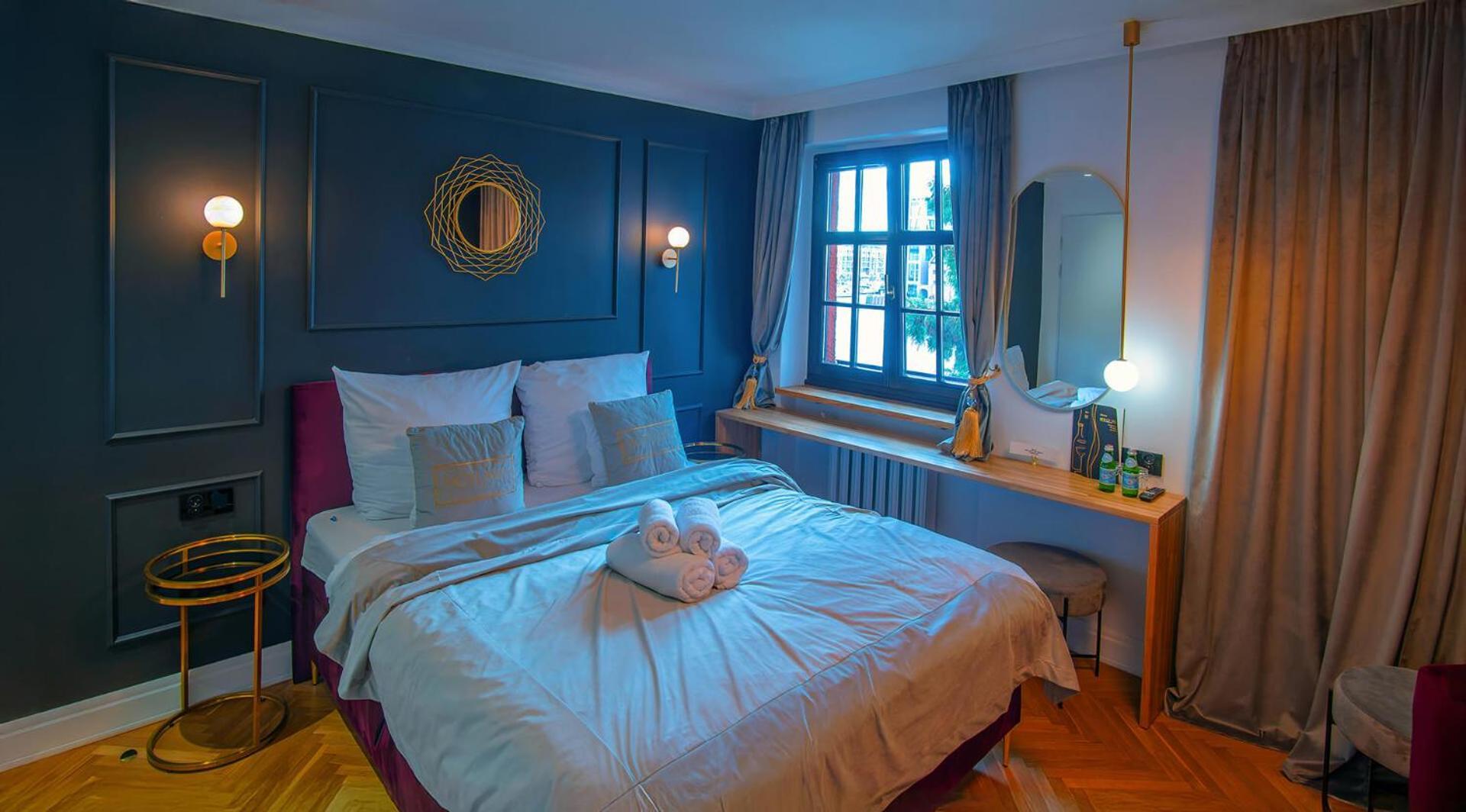 Deluxe Double Room Bath