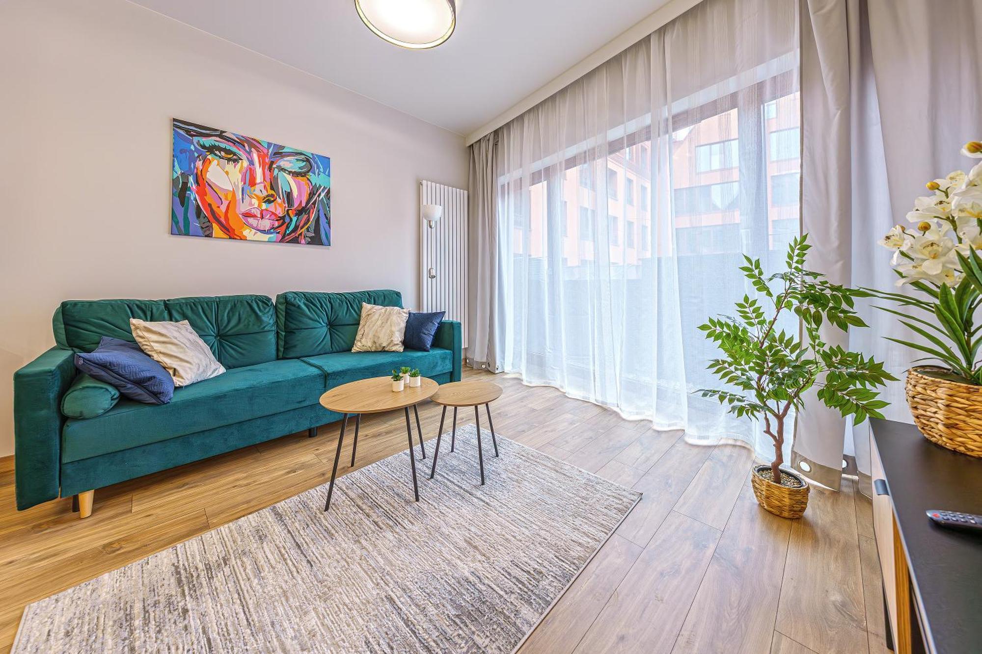 One-Bedroom Apartment
