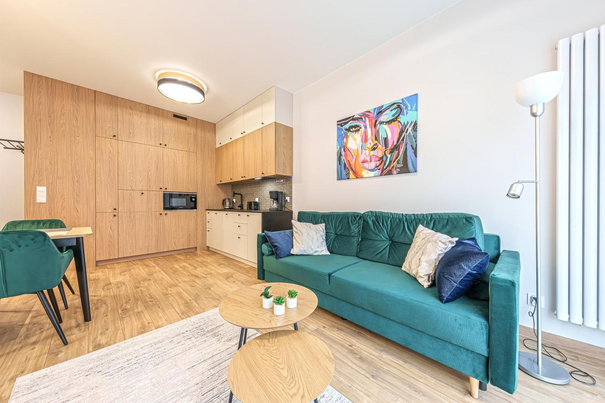 One-Bedroom Apartment