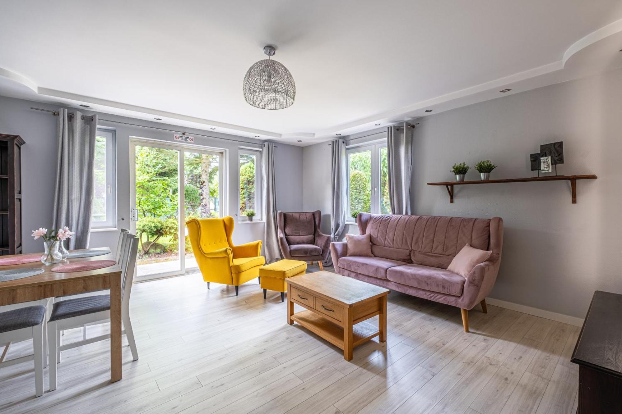Three-Bedroom Standard Apartment