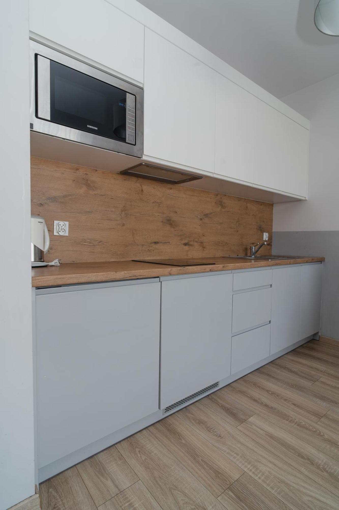 One-Bedroom Deluxe Apartment