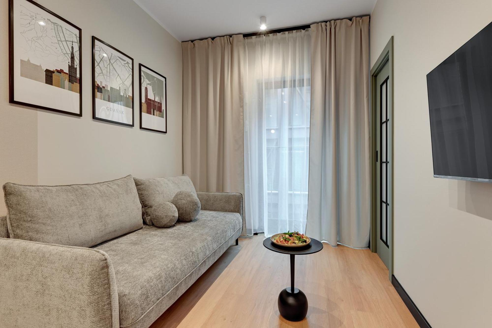 One-Bedroom Apartment