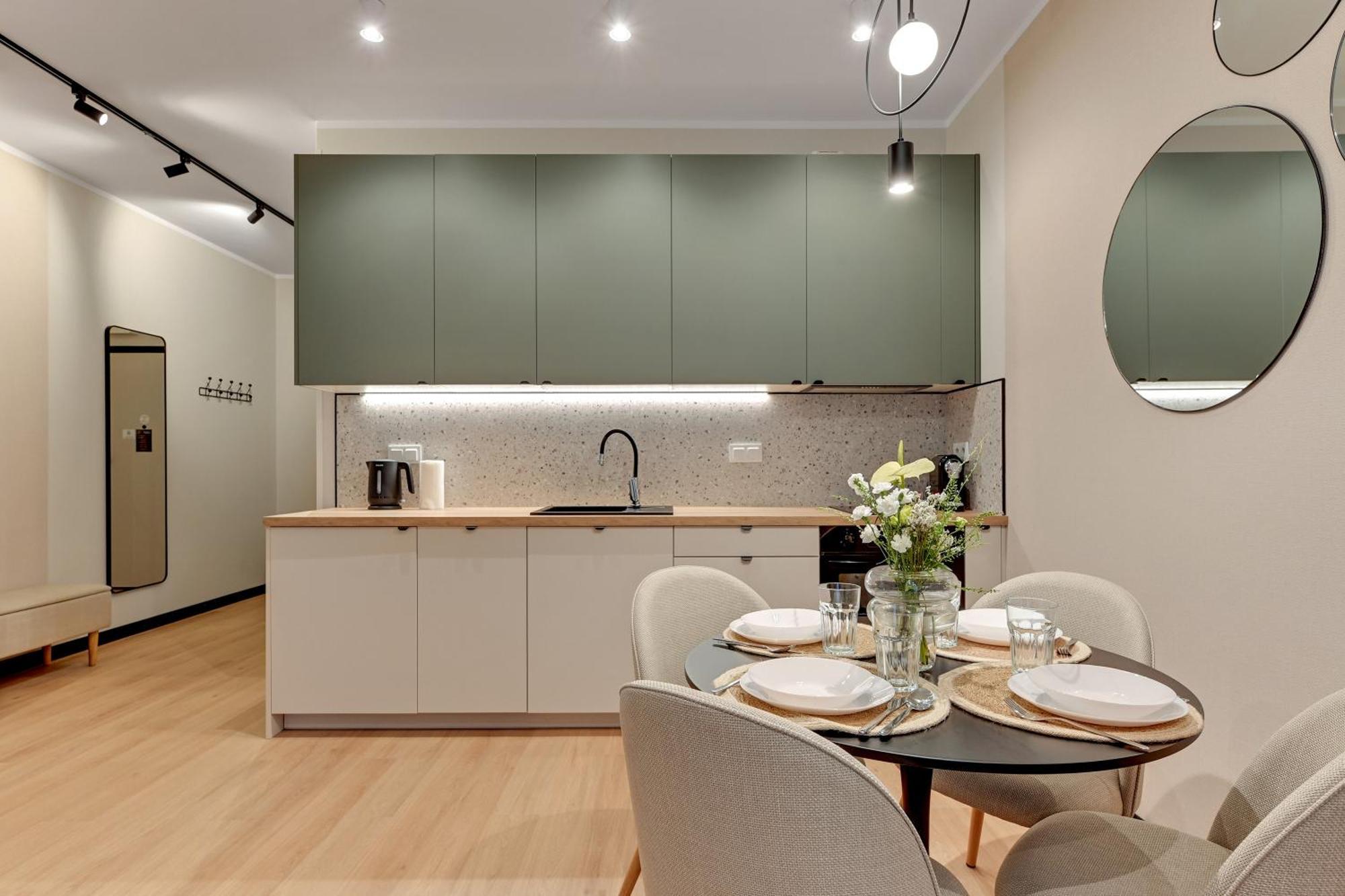 One-Bedroom Apartment