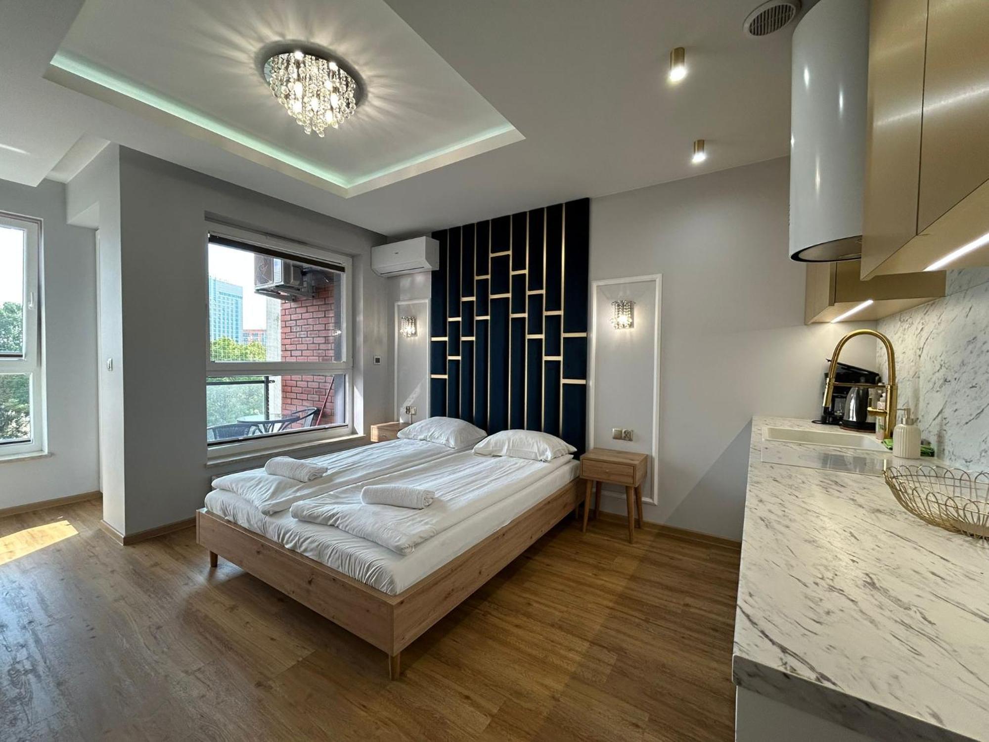 Studio Apartment