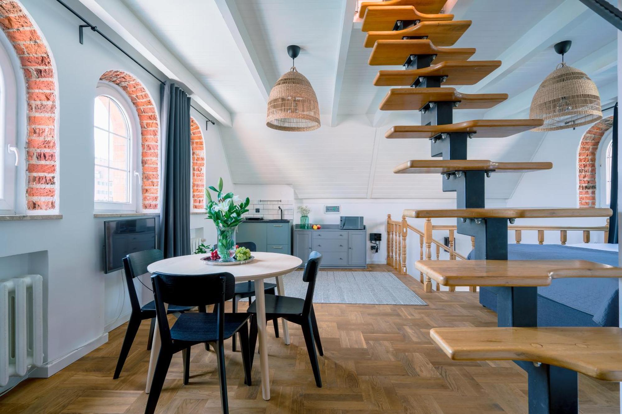 Apartment Split Level