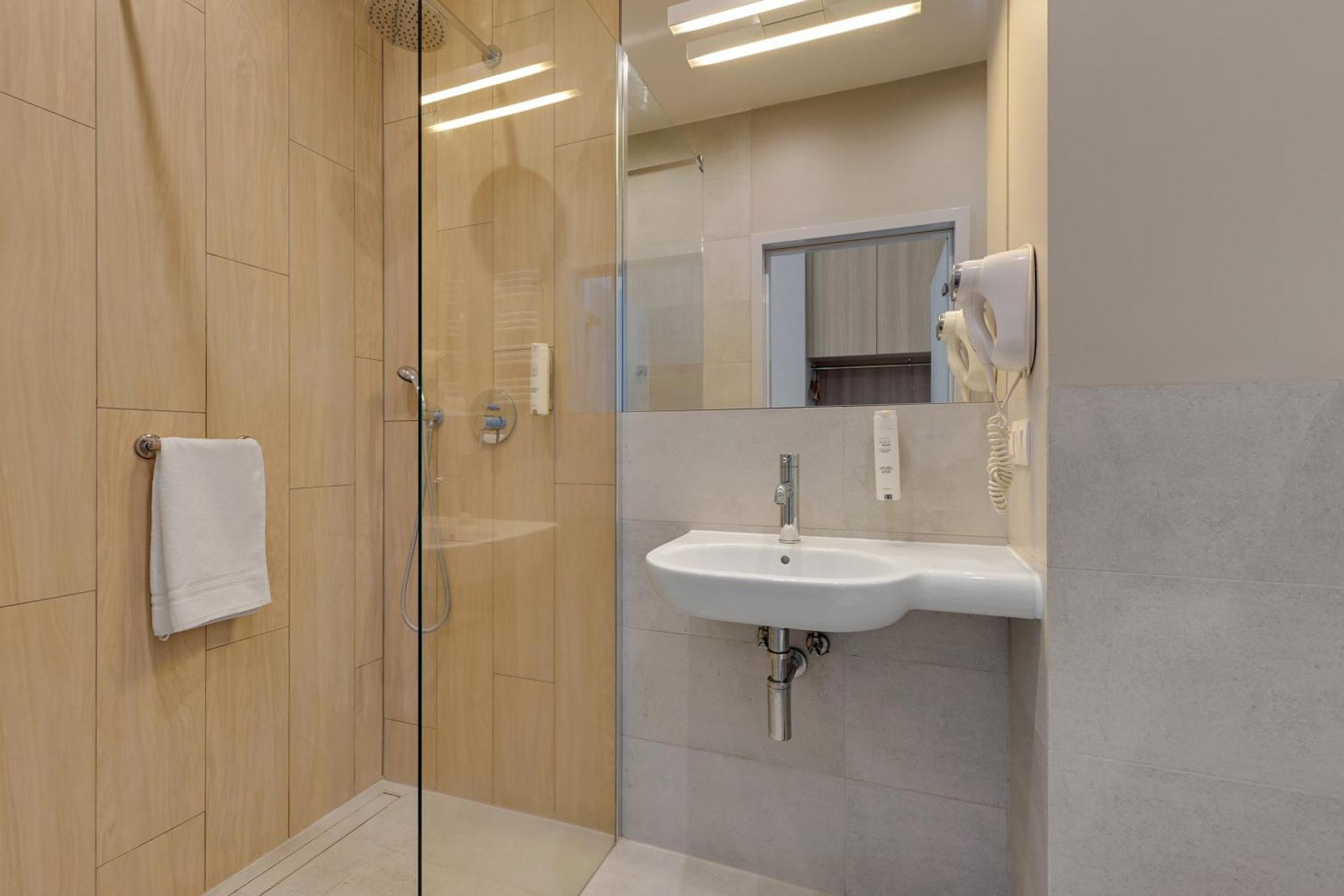 Comfort Double or Twin Room