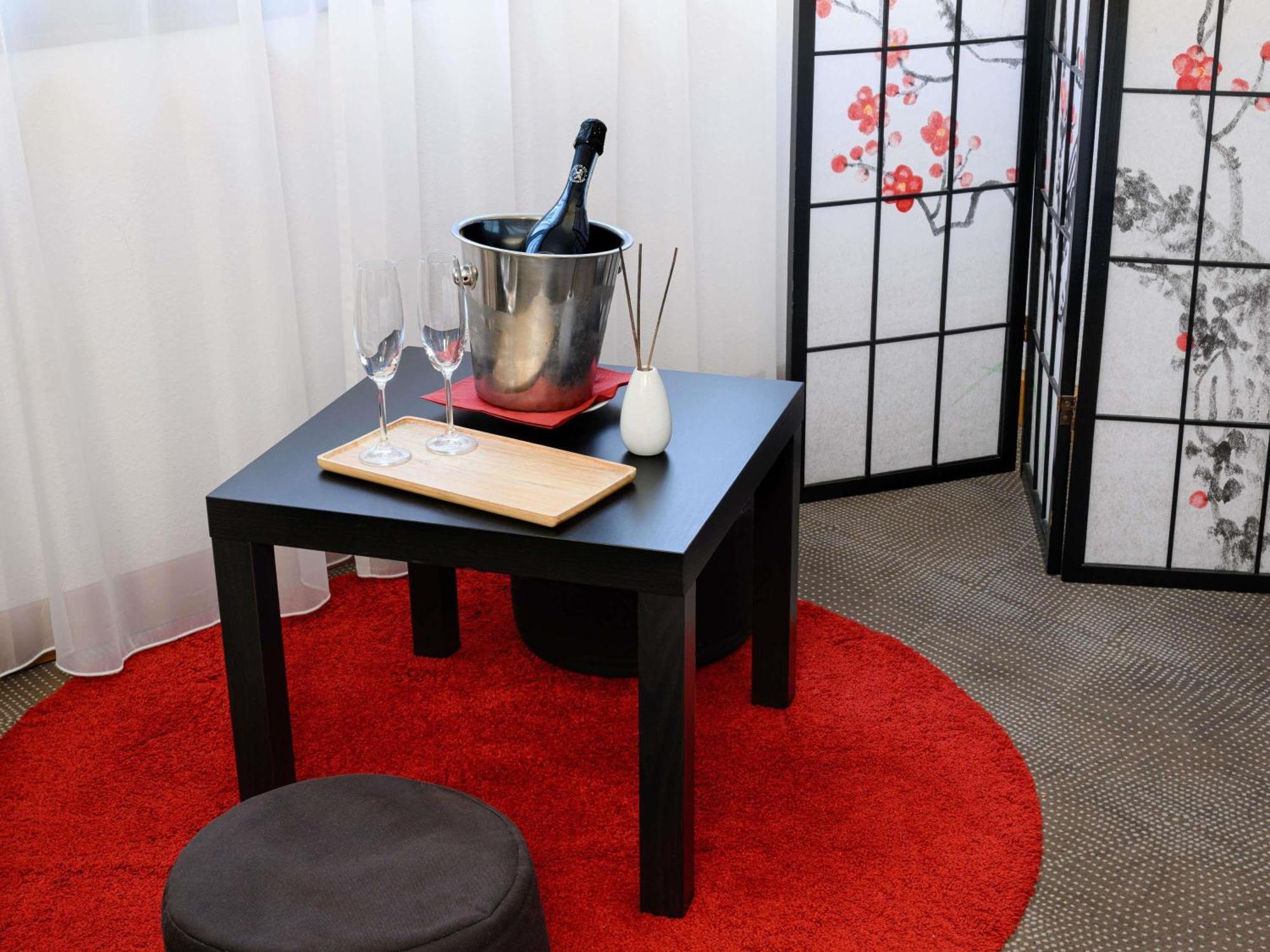 MyRoom Your own Minka house