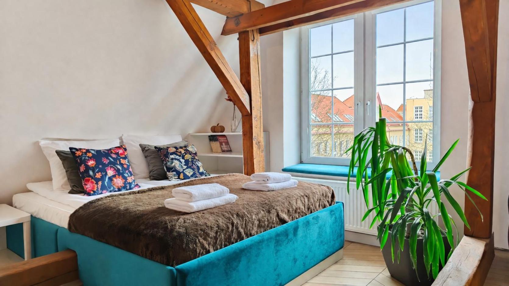 Studio Apartment One Double Bed