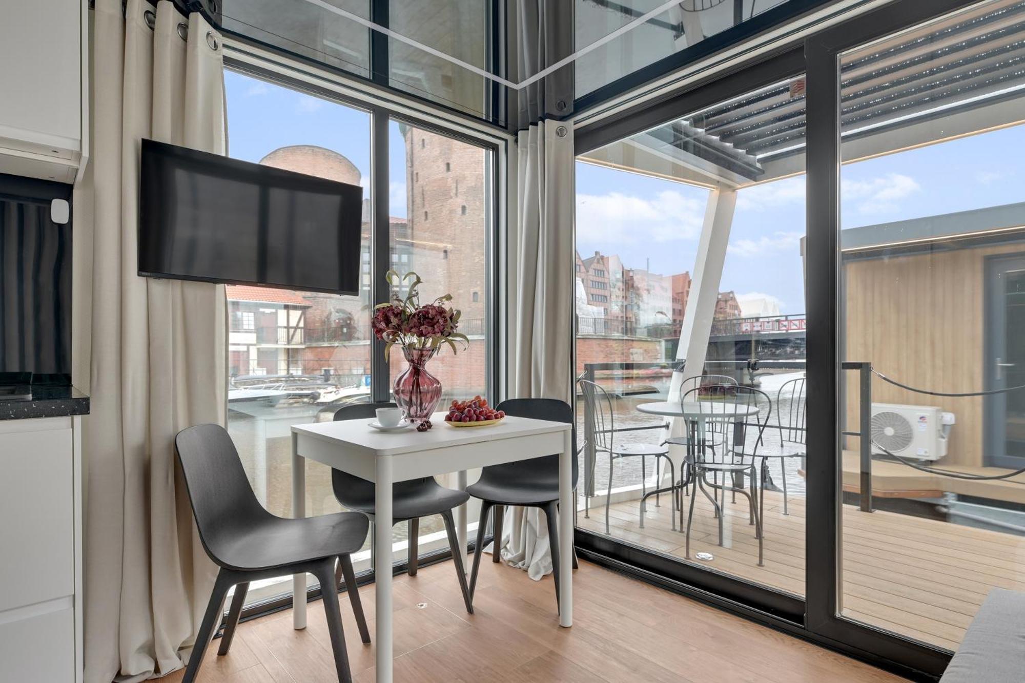 Classic Apartment