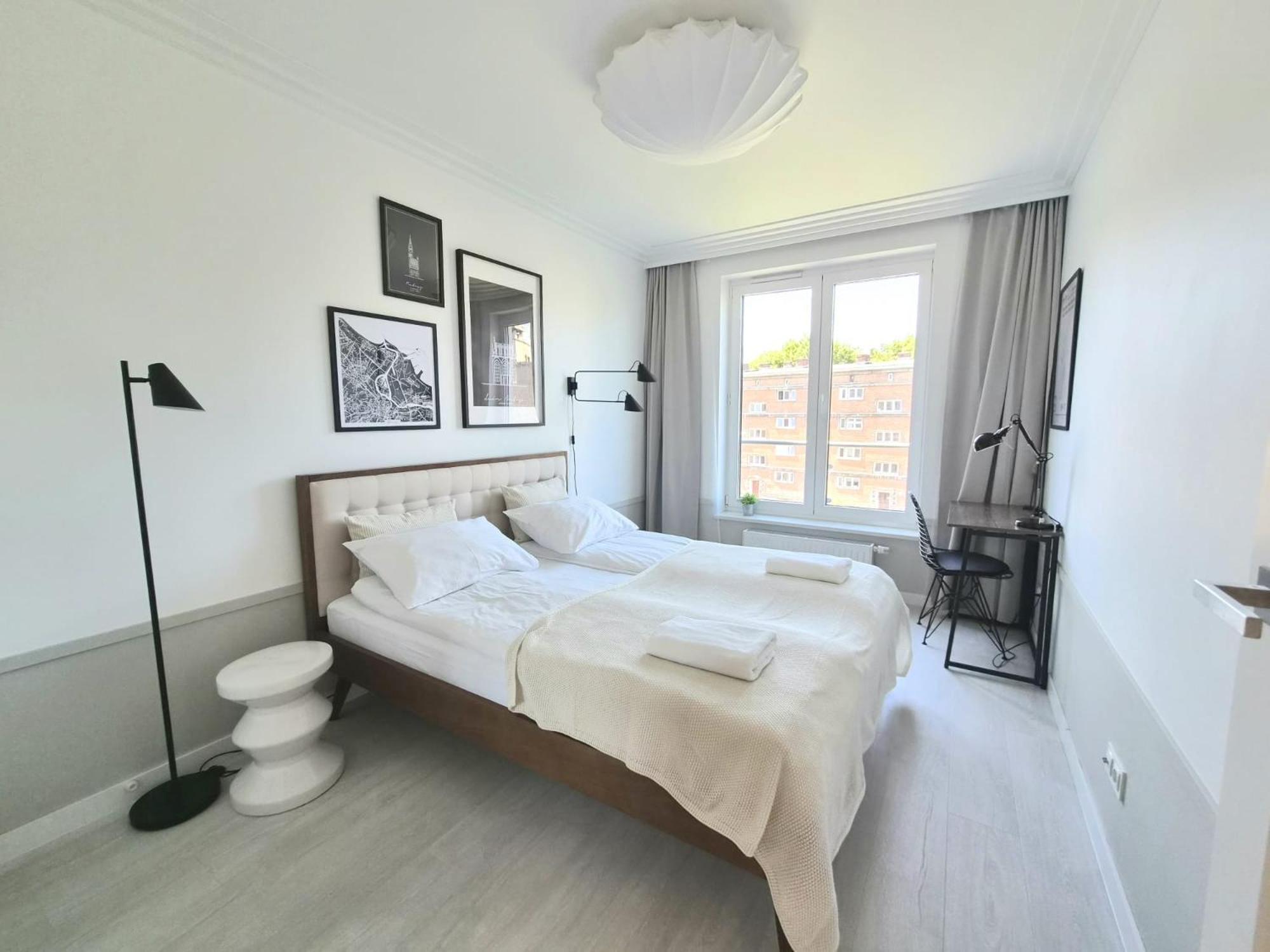 One-Bedroom Standard Apartment