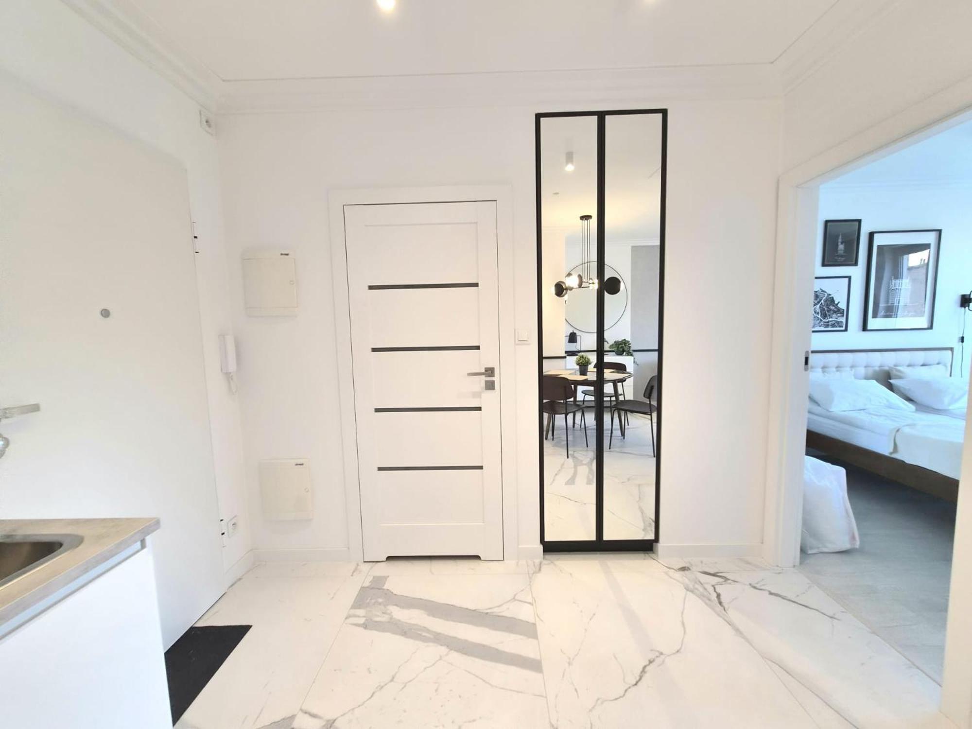 One-Bedroom Standard Apartment