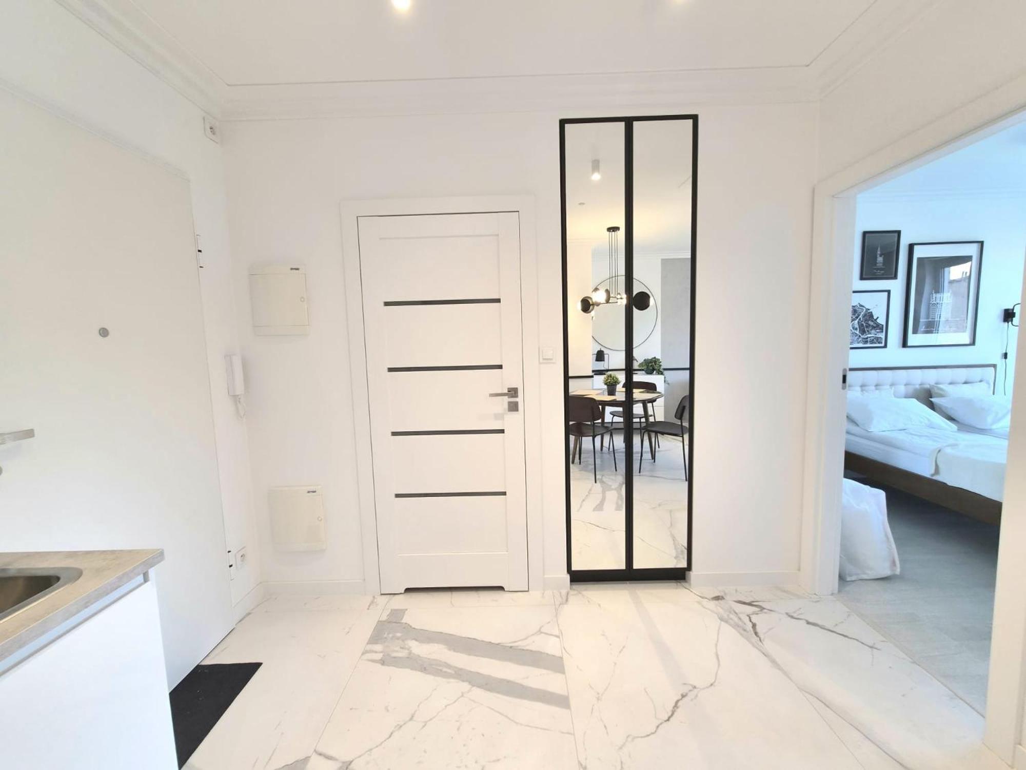 One-Bedroom Standard Apartment