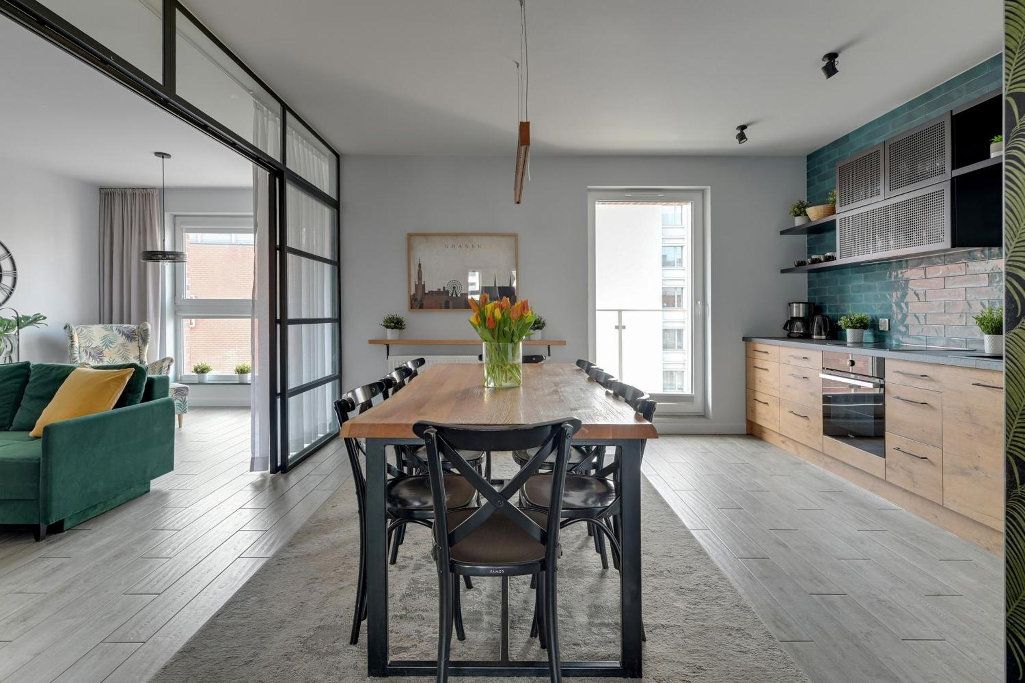 Apartment Świętej Barbary 12 or 100