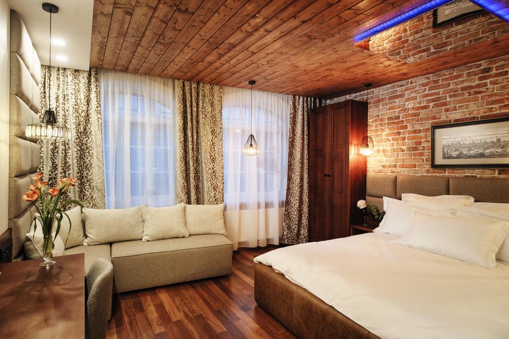 Deluxe Apartment