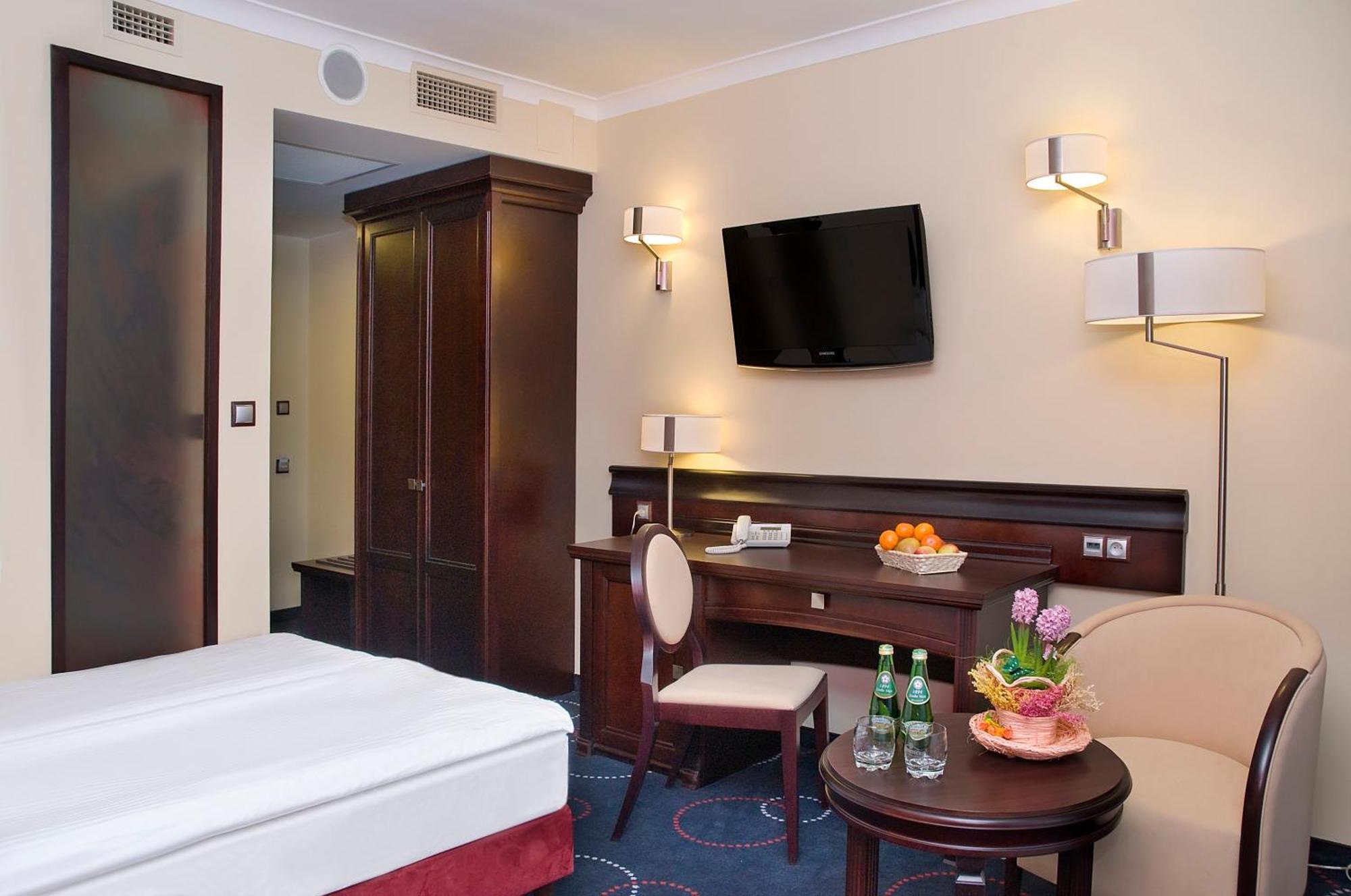 Single Room