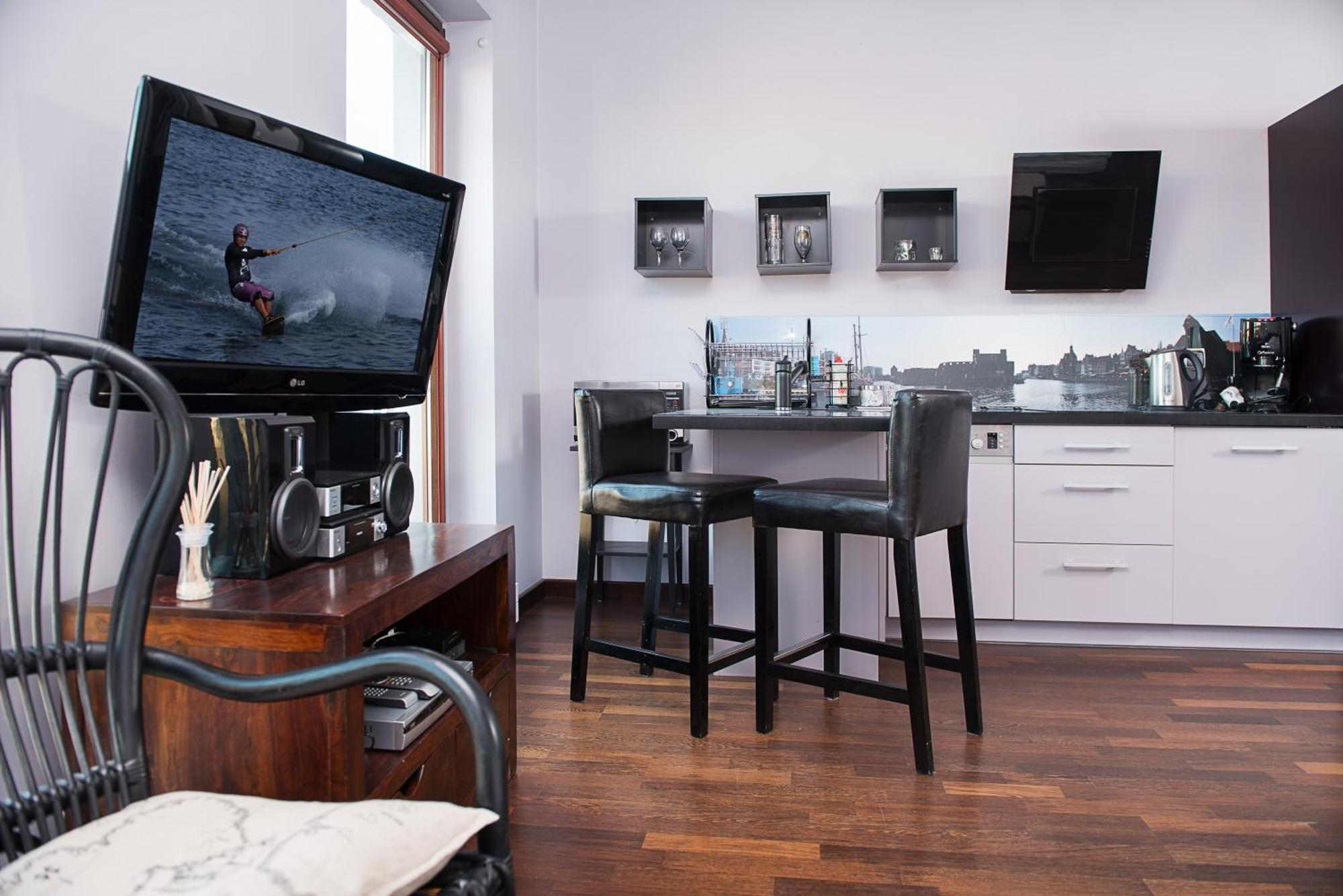 Studio Apartment