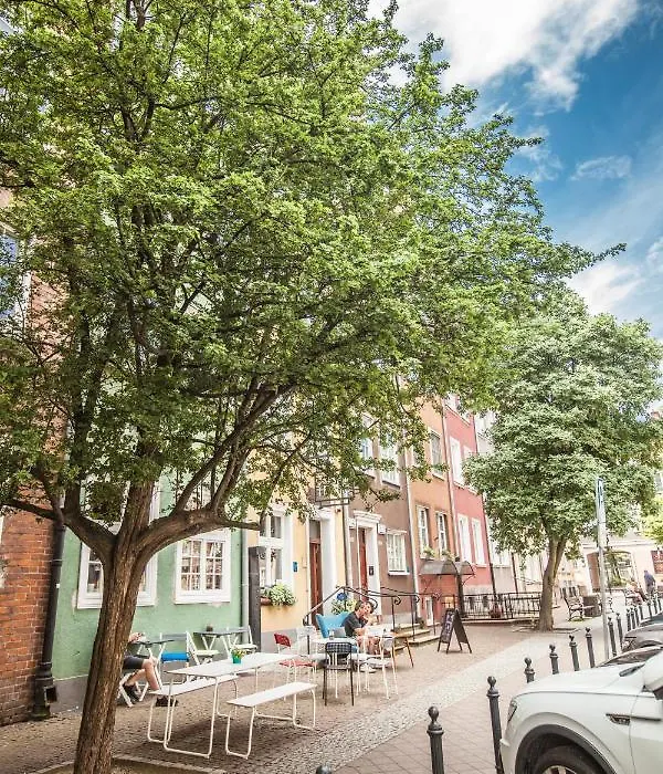 Summerwinter - Luxury Gold Old Town View Apartment, 2 Bedrooms & Sofa-1