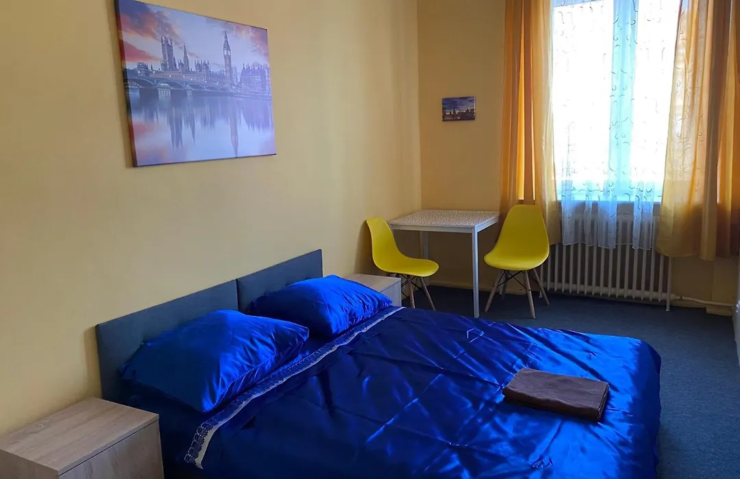 Bon Voyage Apartments-1