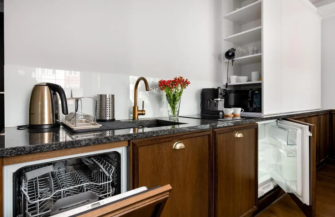 Central Apartment By Motlawa River & Old Town-1