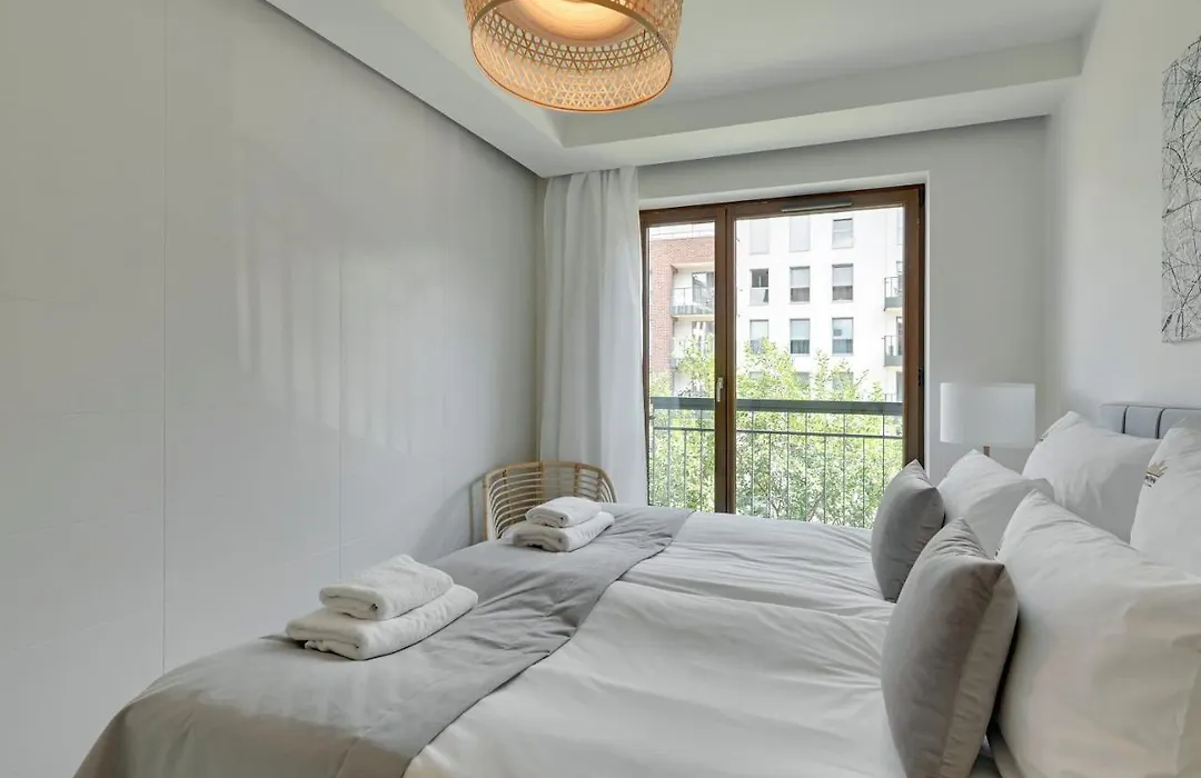 Szafarnia Marina, City Center & Free Parking By Downtown Apartments-1