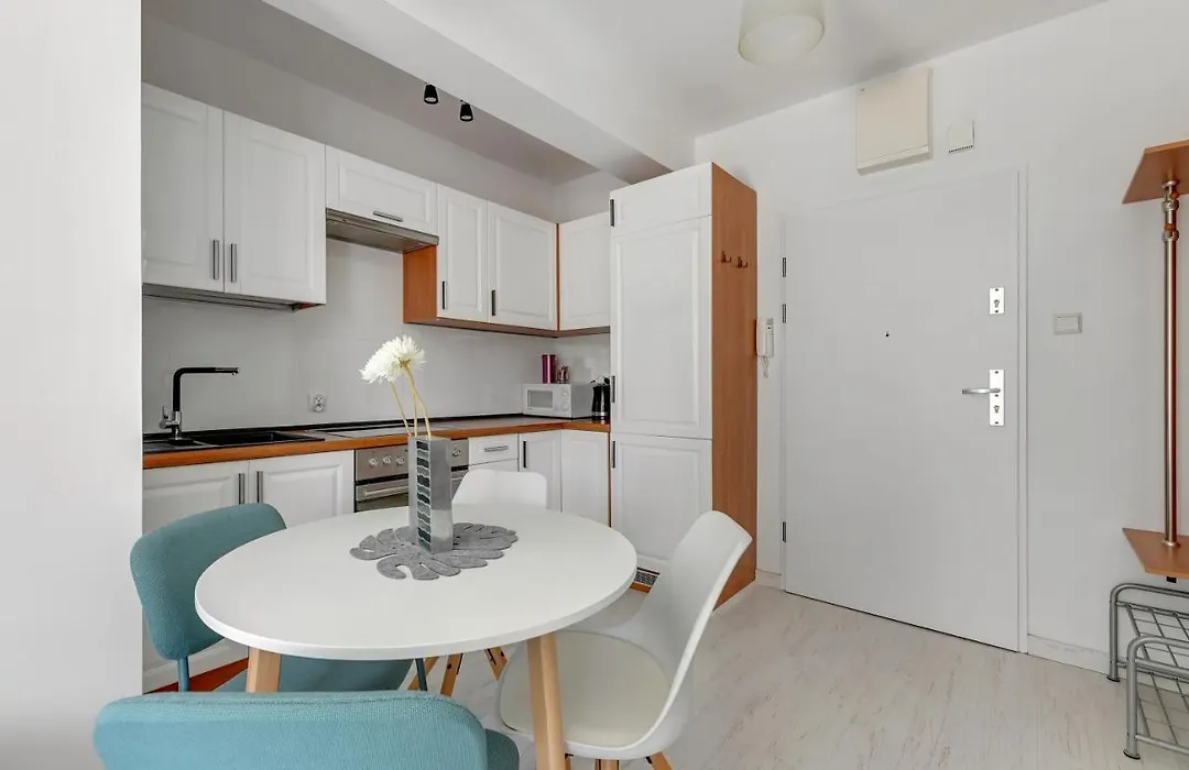 Apartment Jelitkowski Dwor 5Min Beach Parking-1