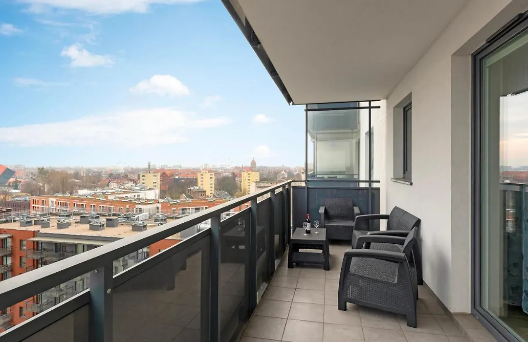 Bastion View Triapart-1