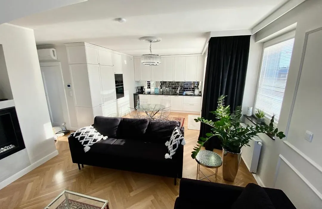 Apartament Szafarnia DeLux-1