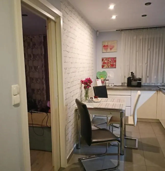 Apartament Brzeźno-1