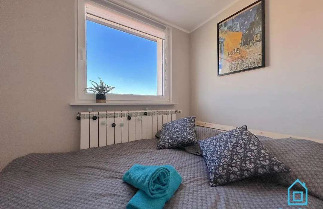 Van Gogh Room - 10 Minutes To Gdansk Old Town & Sea-1