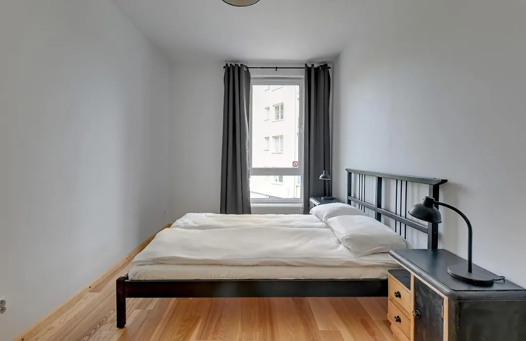Staywin Wilcza Apartments-1
