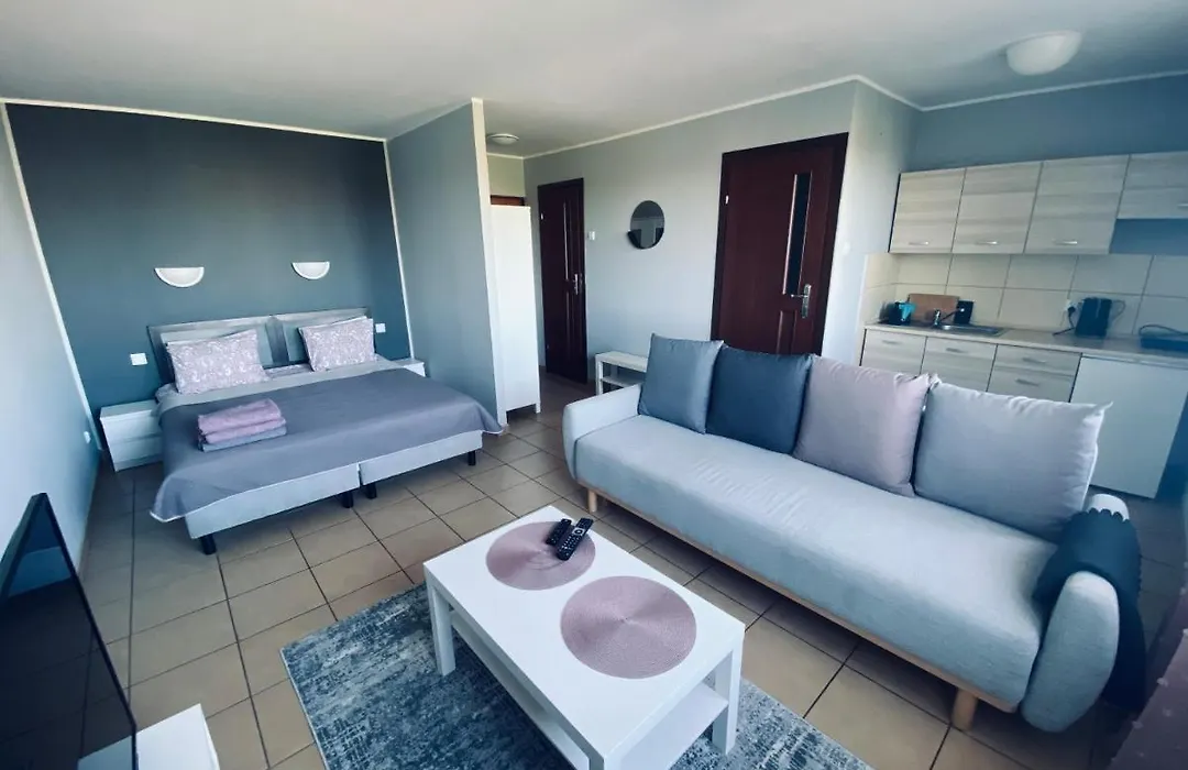 Sloneczny Apartament Nad Zatoka-1